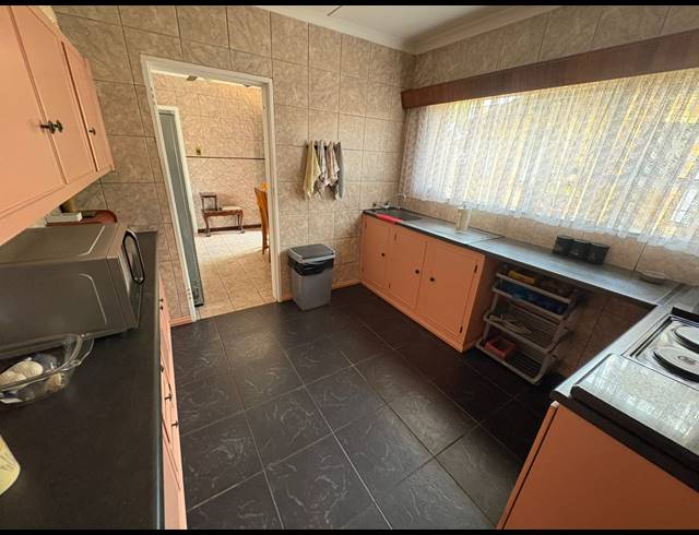3 BEDROOM HOUSE FOR SALE IN MINNEBRON
